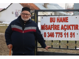 Misafire Hasret Yaşıyor