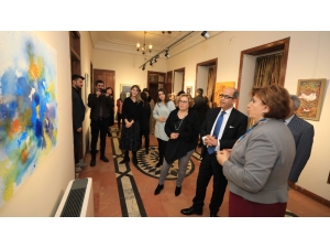 Gaün’de Çat Kapı Sergisi