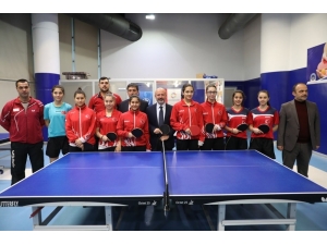 Kayseri’nin Gururu Kocasinan’ın Masa Tenisi Takımı Yine Lider Oldu