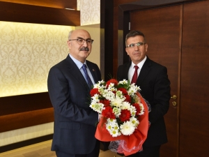 Vergi Dairesi Başkanı Müsevitoğlu, Vali Köşger’i Ziyaret Etti