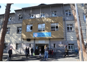 Artvin’de Yıkım Kararı Alınan Okulun Velilerinden Tepki