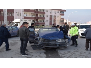 Malatya’da Trafik Kazası: 4 Yaralı