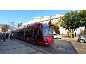 İpekböceği’ne Bakım Molası