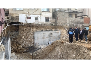 Darıca’da İnşaat Temelinde Kayma Meydana Geldi