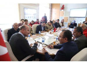 Bakan Soylu Başkale Kaymakamlığında Açıklamalarda Bulundu