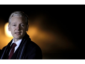 Wikileaks’in Kurucusu Julian Assange Hakim Karşısında