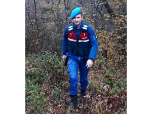 Kastamonu’da Havuza Düşen Çocuk, Jandarmanın İlk Yardımıyla Kurtarıldı