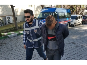 Evden Hırsızlık İddiasına Gözaltı