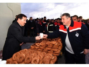 Başkan Kılca Belediye Personeliyle Bir Araya Geldi