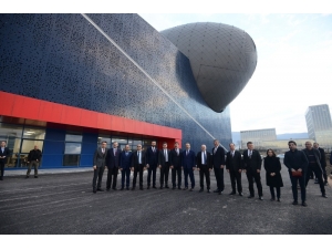 Guhem, Açılışa Hazırlanıyor