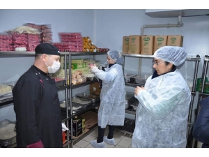 Uşak’ta 6 Günde Bin 54 Gıda İşletmesi Denetlendi