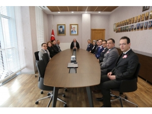 "Vergi Vermek Bir Vatandaşlık Görevi"