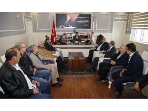 Başkan Genç, Akdeniz Konyalılar Federasyonu Üyelerini Ağırladı