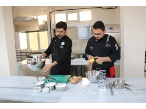 Patatesin Lokumu Ve Cezeryesini Yaptılar