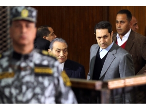 Devrik Lider Hüsnü Mübarek Öldü