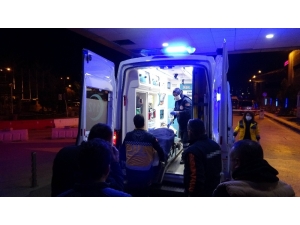 800 Derecelik Enjeksiyon Makinesine Sıkışan İşçi Ağır Yaralandı