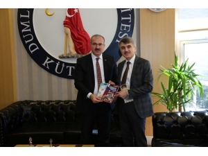 Vali Toraman, Akademisyenlerden Destek İstedi