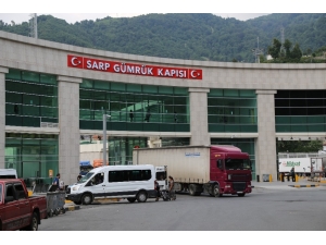 Sarp Sınır Kapısı’ndan 2019 Yılında 6 Milyon 796 Bin 726 Yolcu Giriş-çıkış Yaptı
