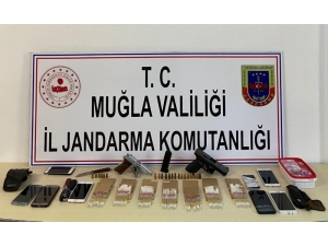 Akyaka’da Değeri 2 Milyon Lira Olan Kobra Yılanı Zehri Ele Geçirildi