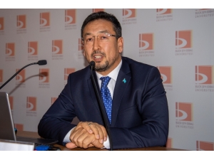 Doğu Türkistan Milli Meclisi Başkanı Tümtürk’ten ‘Doğu Türkistan’ Konferansı