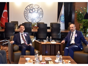 Vergi Dairesi Başkanı Günçavdı’dan Başkan Gülsoy’a Ziyaret