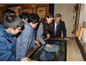 İslam Bilim Tarihi Müzesi Öğrencilere İlham Kaynağı Oluyor