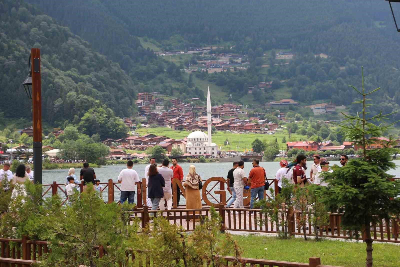 uzungol-de-turizm-sezonu-hareketlendi-otellerde-doluluk-artti
