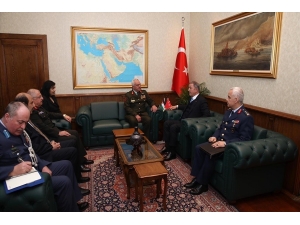 Bakan Akar, Ürdün Genelkurmay Başkanı Al-hnaity’i Kabul Etti