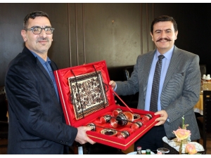 Köylünün Yatırım Bütçesi, Fuarda İkram Edilecek Malzeme Alımları, Kayak Tesisi Pistine Harcanmış