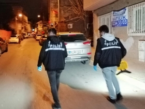 Maltepe’de İki Grup Arasında Silahlı Kavga: 1 Yaralı