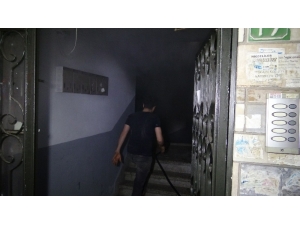 5 Katlı Binada Korkutan Yangın