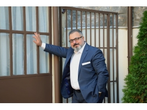 Ünlü Şair Delen’den Depreme Ağıt