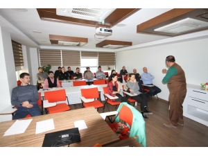 Tredaş Çalışanlarına Deprem Eğitimi Verdi