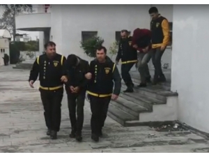 Boks Makinesini Soyan 2 Zanlı Tutuklandı