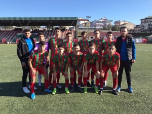 1308 Osmaneli Belediye Spor U16 Futbol Takımı Şampiyon Oldu