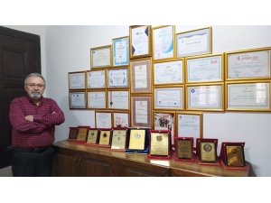 Kütahyalı Sanatçılar Atatürk’ün Doğduğu Evde Sergi Açacak