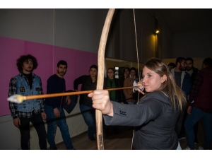 Bşeü Arkeoloji Bölümü’nden Geleneksel Okçuluk Atölyesi