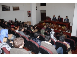 Aday Öğretmenler Kaymakam Coşgun’la Buluştu