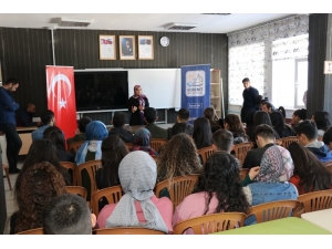 Edremit’teki Okullarda ‘Kariyer Günleri’ Start Aldı