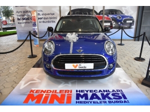 41 Burda Avm’de “Mini Cooper” İçin Geri Sayım Başladı