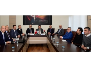 Tisk Mikrocerrahi Ve Rekonstrüksiyon Vakfı’ndan Esogü Hastanesi’ne Önemli Bağış