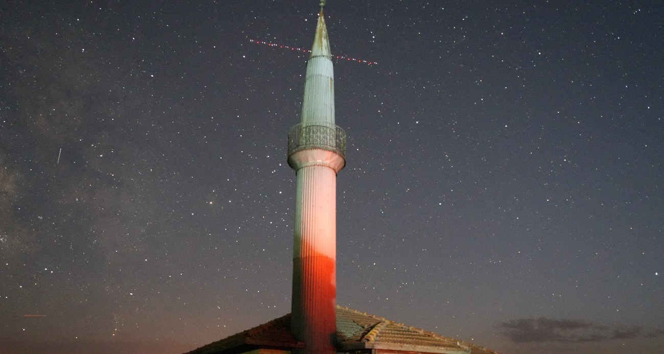 bolu-da-perseid-meteor-yagmuru-heyecani