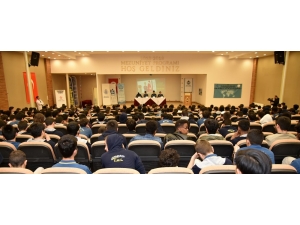 Sedep Panellerle Öğrencilerin Kişisel Gelişimine Katkı Sağlıyor