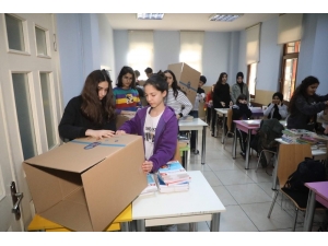 Eyüpsultanlı Çocuklardan Elazığlı Kardeşlerine Anlamlı Destek