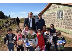 Vali Erin Siverek’te Öğrencilerle Buluştu