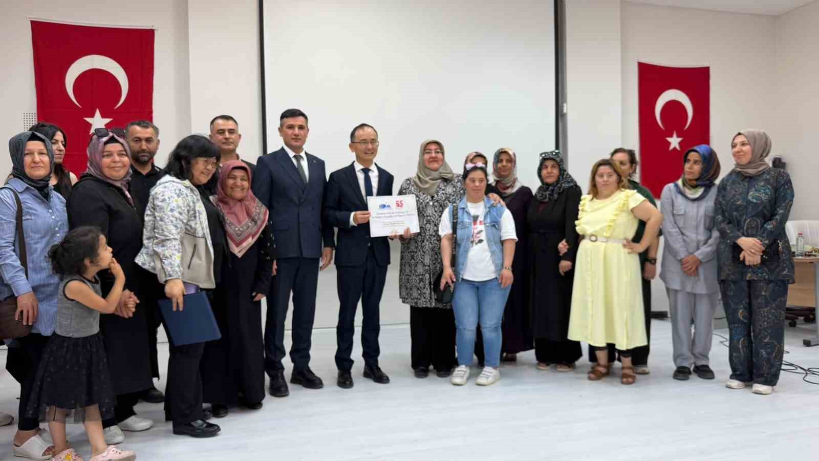 cin-halk-cumhuriyeti-ankara-buyukelcisi-jiang-xuebin-adiyaman-da