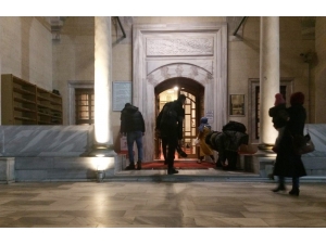 Başkent’te Regaip Kandili Coşkusu