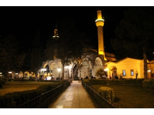 Regaip Kandili’nde Camiler Dolup Taştı