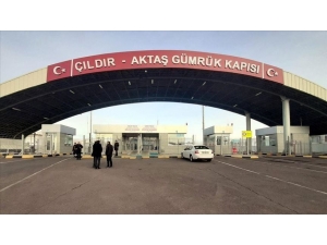 Çıldır Aktaş Sınır Kapısı Geçişlere Kapatıldı