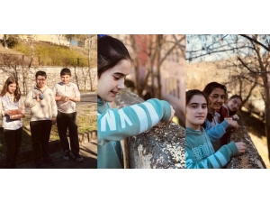 Ortaokulu Öğrencileri Sokakta Ki Dostlarını Besliyorlar